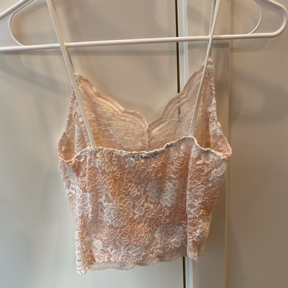 Fashion Nova lace white top barely used - Picture 2 of 2